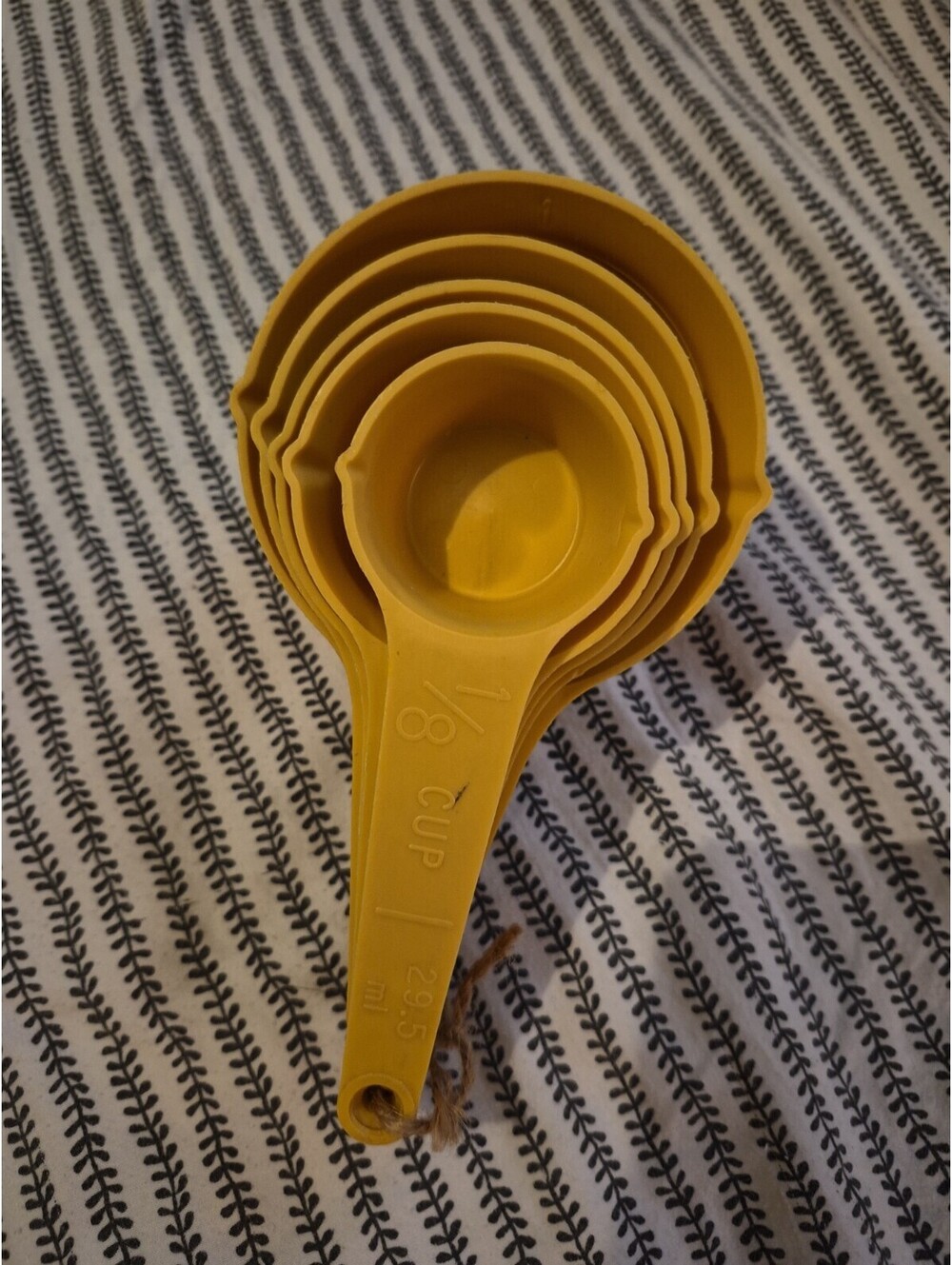 5 pc Lot Vintage Foley Measuring Cups Harvest Gold Yellow MCM USA